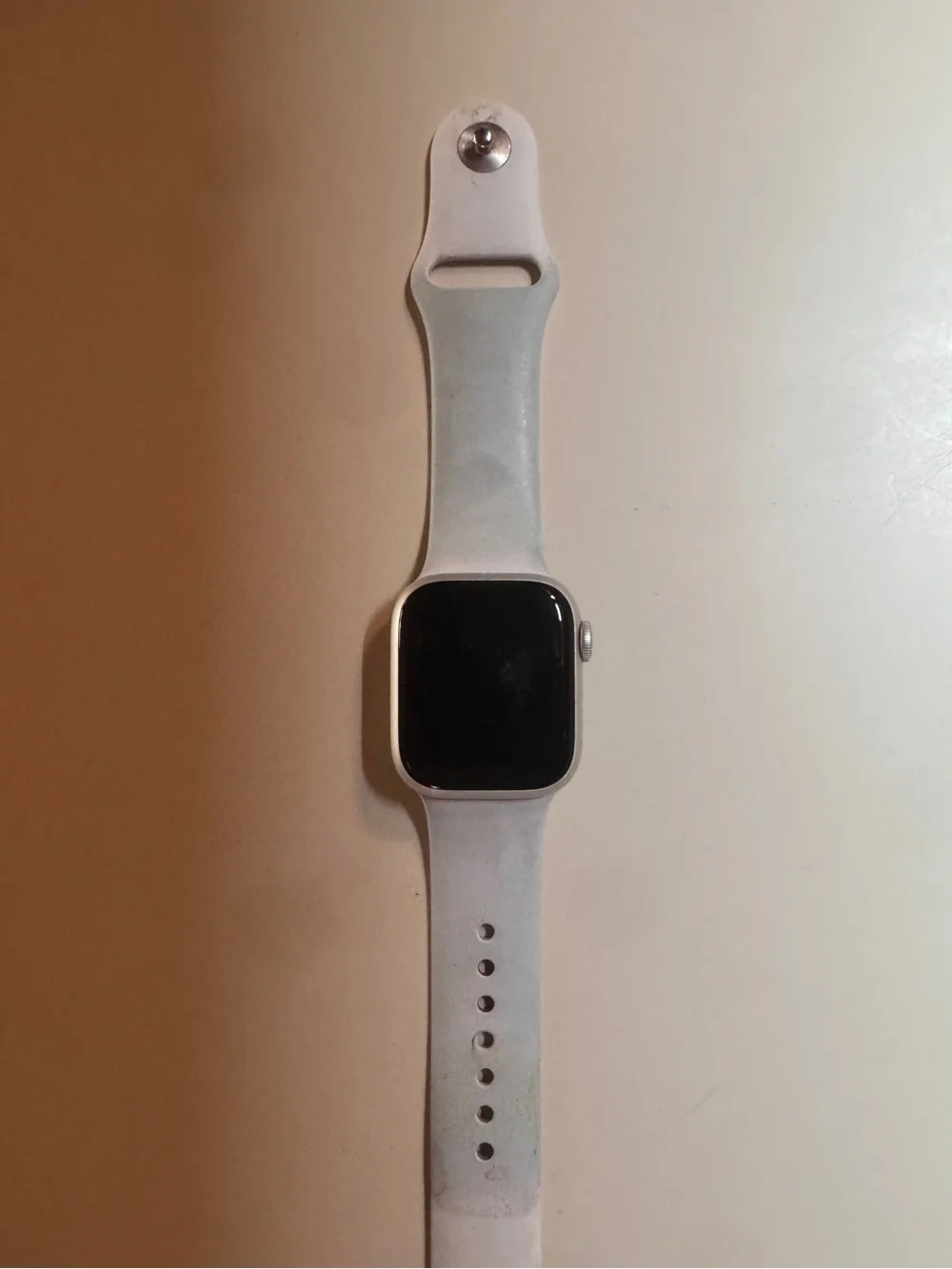 Apple Watch Series 8 Like New (Charger Included)